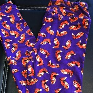 NWOT LuLaRoe Fox Leggings